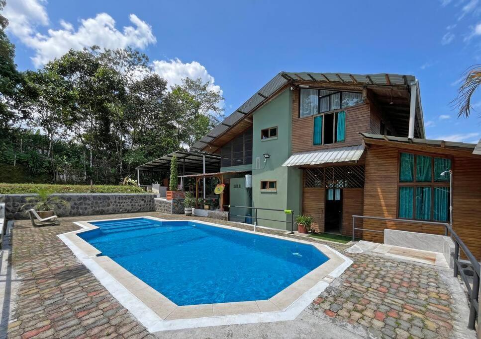 Casa De Emmita Villa Puyo Exterior photo